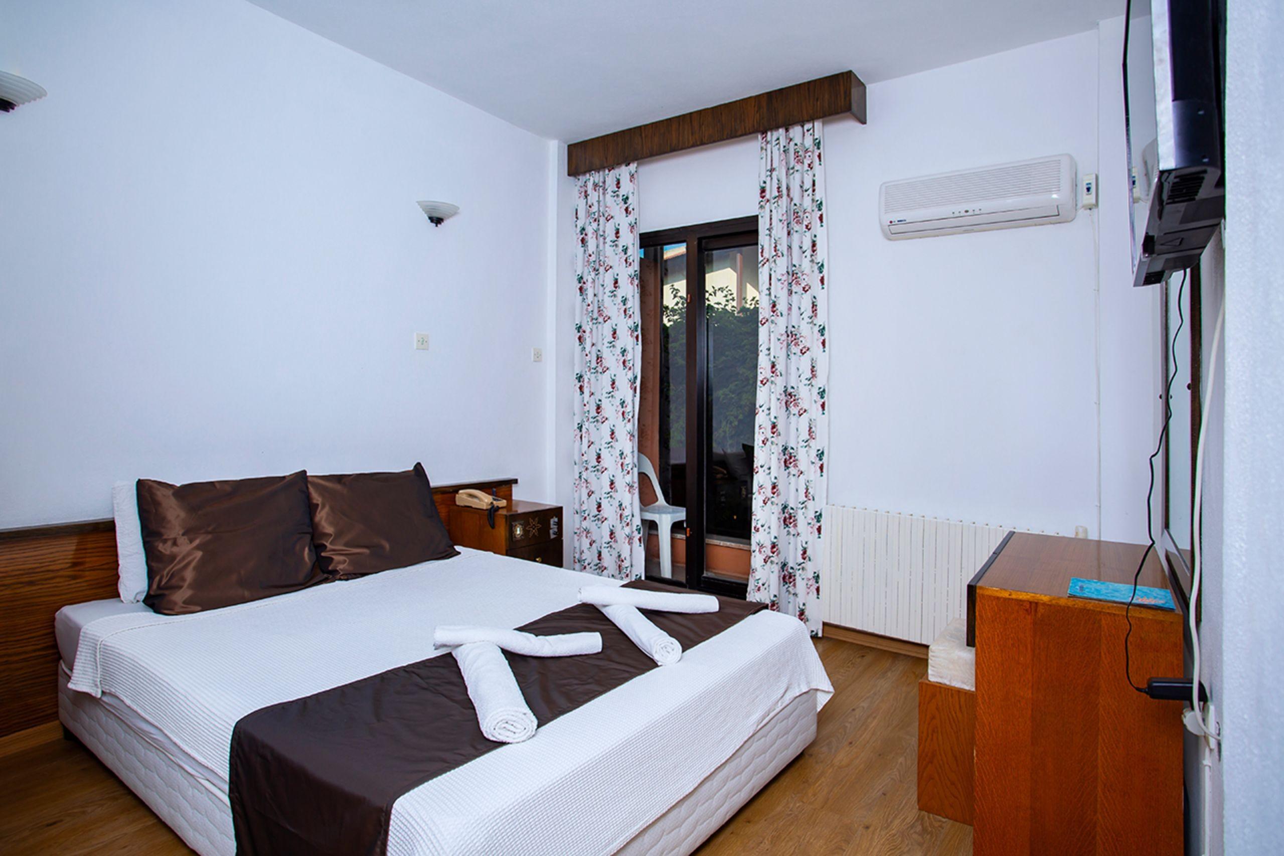 Kabasakal Otel Çeşme Exterior foto