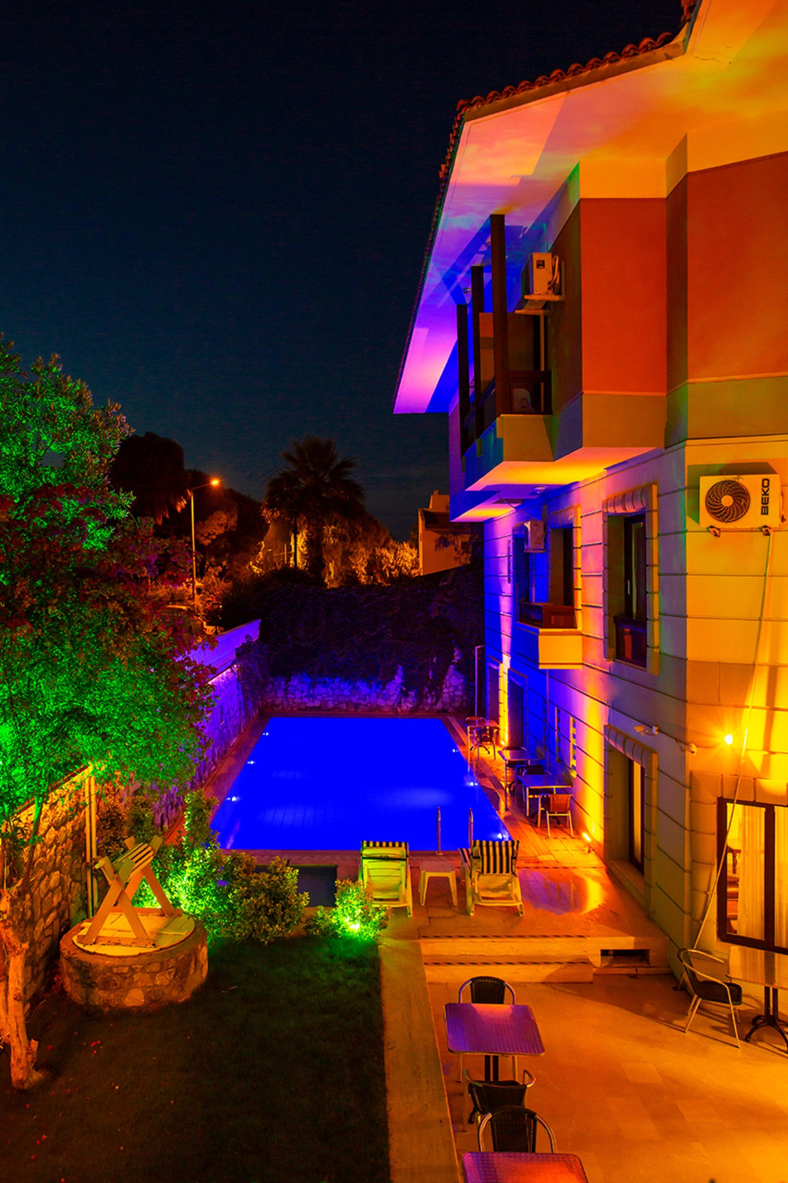 Kabasakal Otel Çeşme Exterior foto