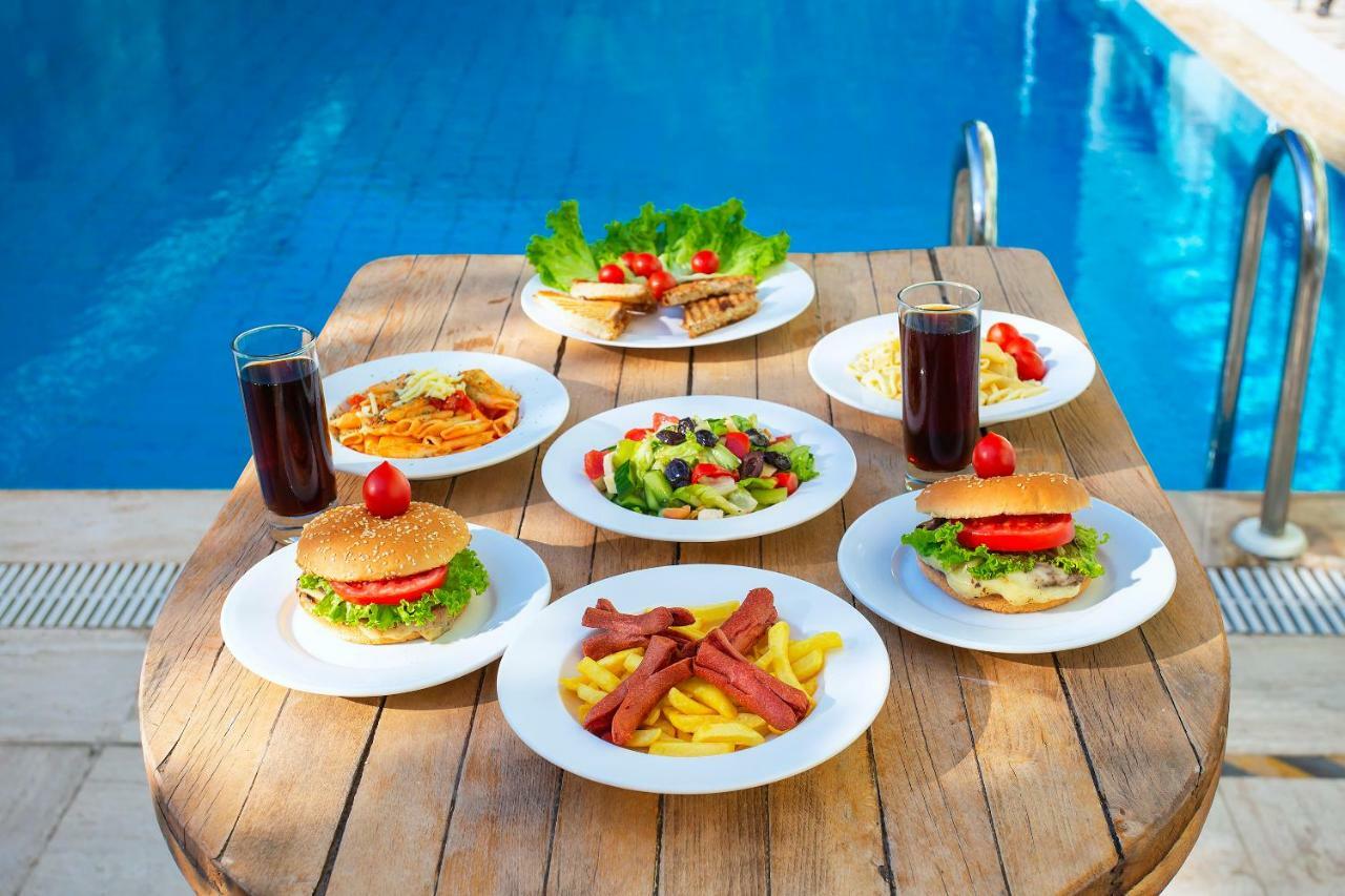 Kabasakal Otel Çeşme Exterior foto