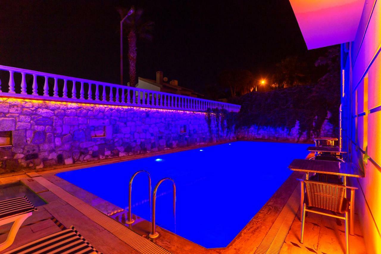 Kabasakal Otel Çeşme Exterior foto