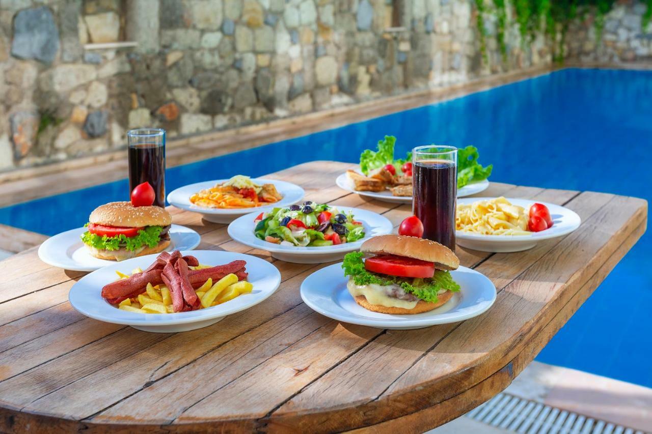 Kabasakal Otel Çeşme Exterior foto